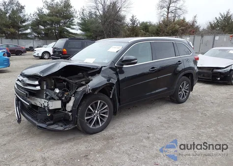 2018 Toyota Highlander Xle from USA, damaged, VIN 5TDJZRFH7JS543274